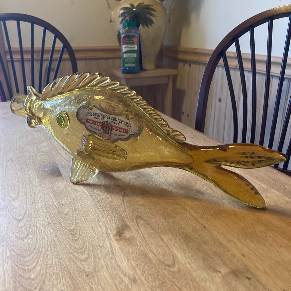 Vintage 1966 Mid Century Amber Crackle glass decanter
